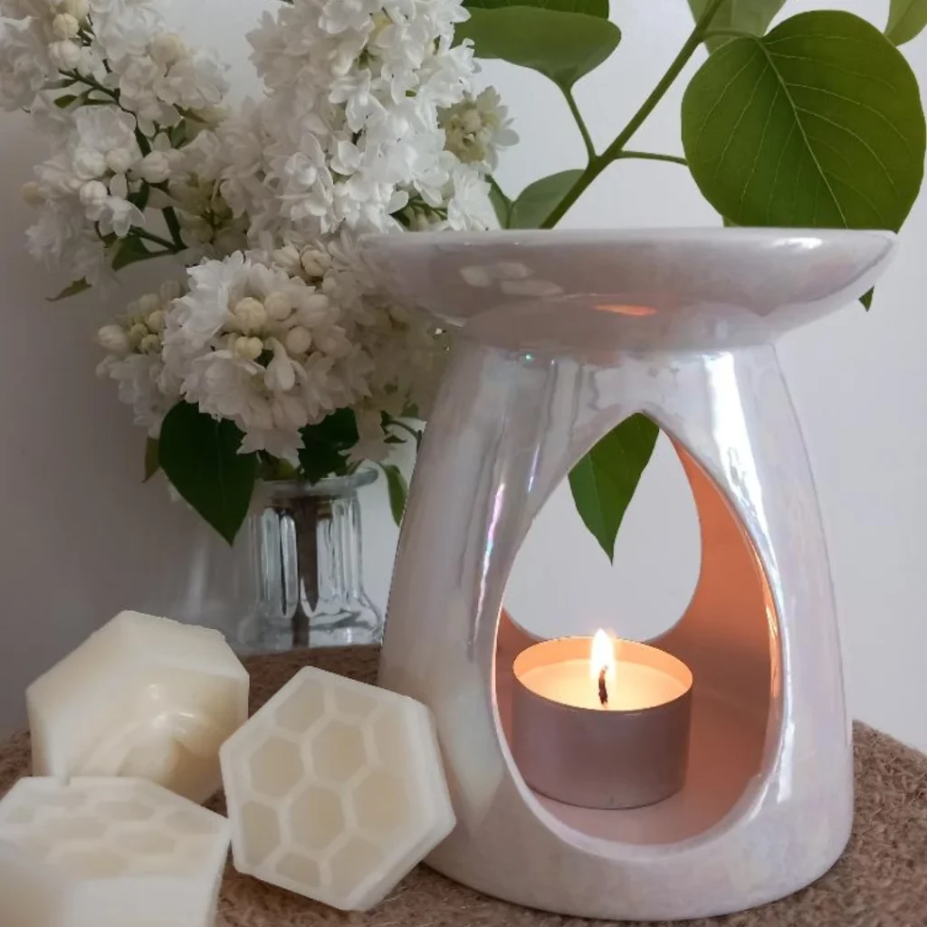 Fondant parfumé à la cire d'abeille Les ateliers voluptueux Fondant parfumé Bougie parfumée Parfum de Grasse Orléans Loiret France